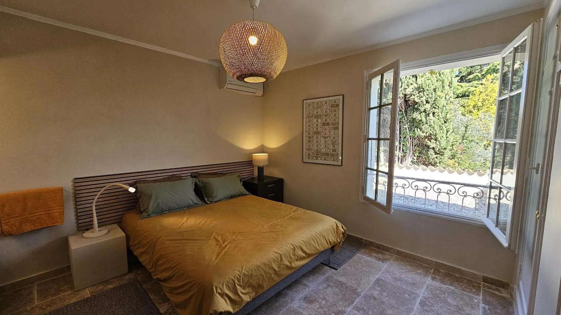 Holiday home Villa Casacalou Vaison-la-Romaine France